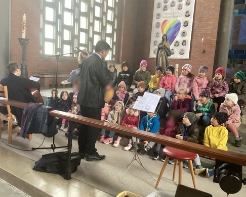 Gottesdienst in der Kirche